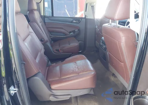 2018 Chevrolet Suburban K1500 Premier z USA, uszkodzony, nr VIN 1GNSKJKCXJR290901